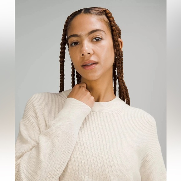 Women's Lululemon Merino Wool blend ribbed crew neck sweater - Picture 4 of 9